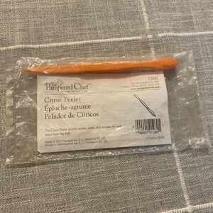 Pampered Chef Citrus Peeler #1260 NIP Brand new Orange Fruit